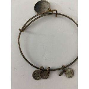 Letter L charm bracelet